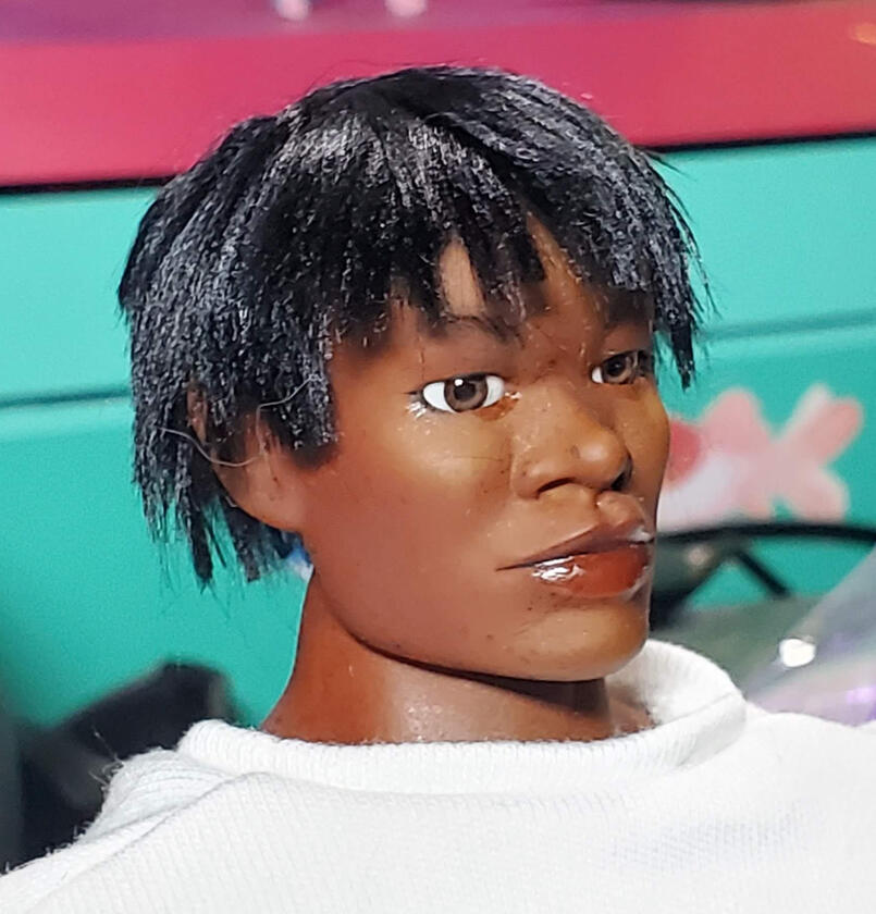 Kergat sculpt, with face-up, eyes, and wig